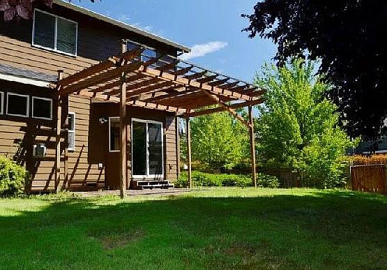 3rd image of 5994 NE Weller Ct