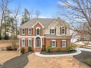 2120 Blackhawk Trl, Lawrenceville, GA 30043