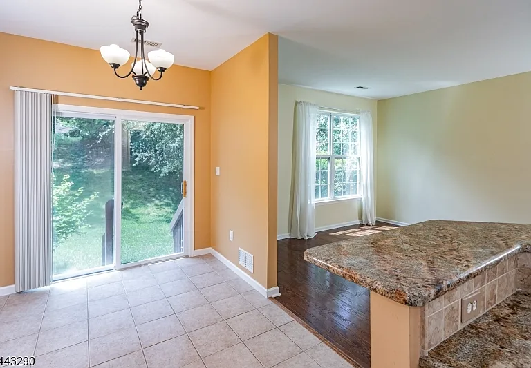 40 Kennedy Ct — Photo 11