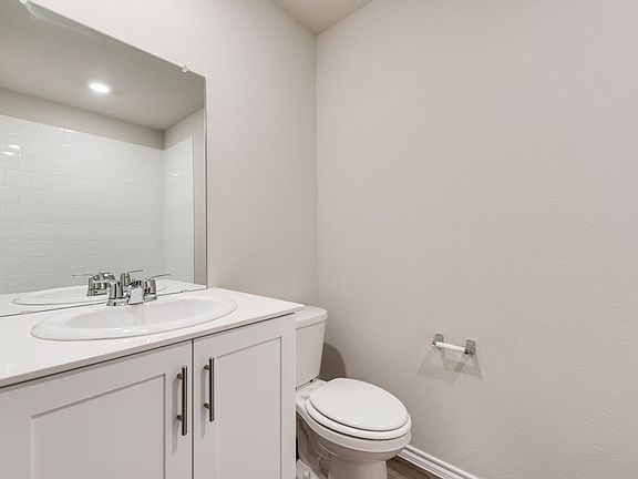 3rd image of 8556 Dunnstown Dr