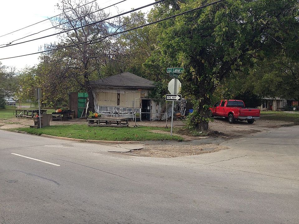 1st image of 1527 E Lamar