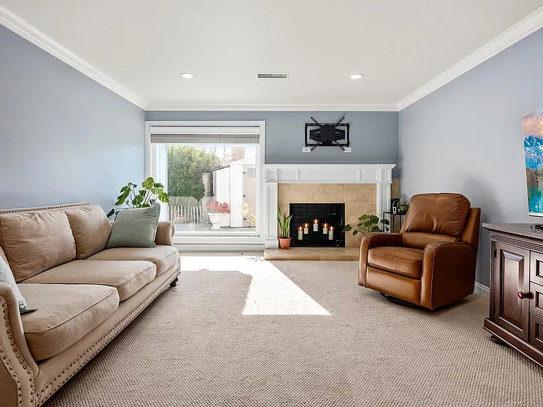 525 S Cardiff St — Photo 6