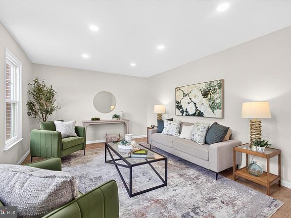 2nd image of 505 Emily Cir