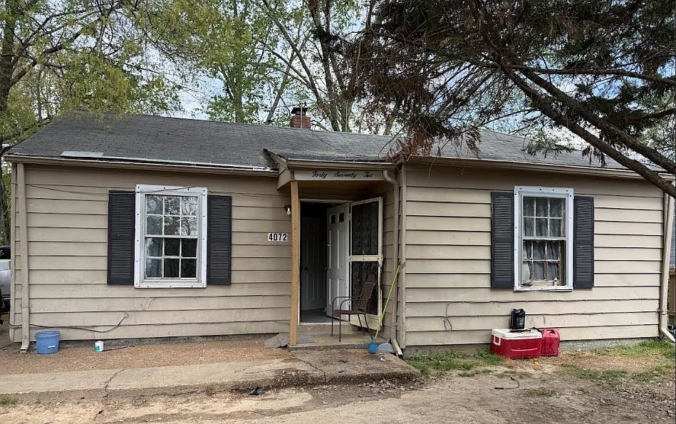 1st image of 4072 Leroy Ave