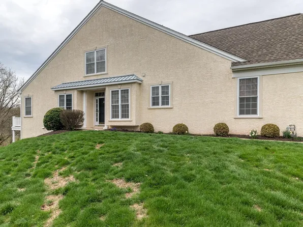 399 Brittany Ct, Souderton, PA 18964