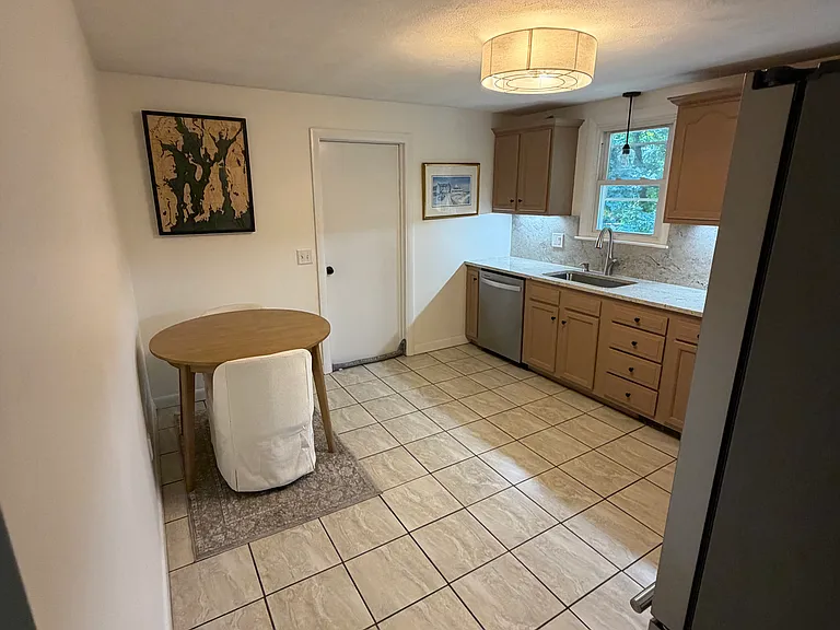 12 Lea Dr #12 — Photo 8