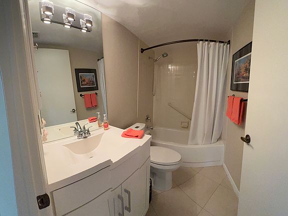 5th image of 2624 Kings Lake Blvd #102