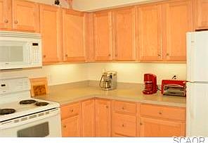 4th image of 502 Canning House Row #502