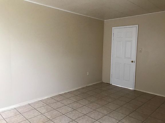 3rd image of 1021 N 17th St APT 3