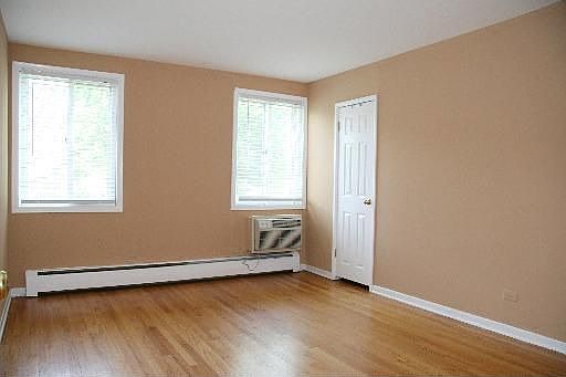 5th image of 777 Hinman Ave #2A