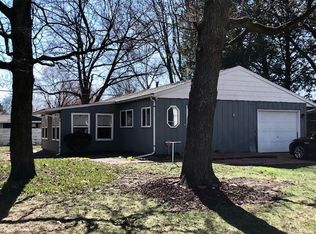 2409 Carrelton Dr, Champaign, IL 61821