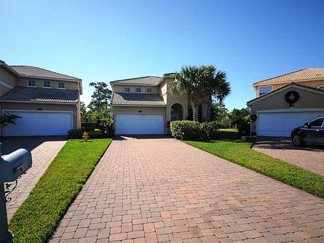 1st image of 4045 NW Deer Oak Dr