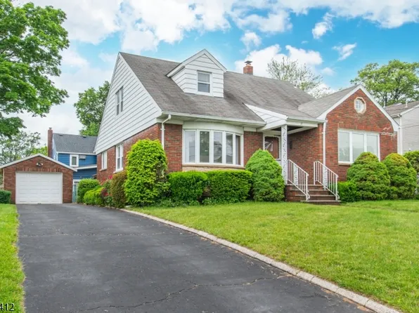 11 Duane Rd, Clifton City, NJ 07013