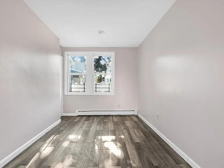 1323A McBride St #1 — Photo 8