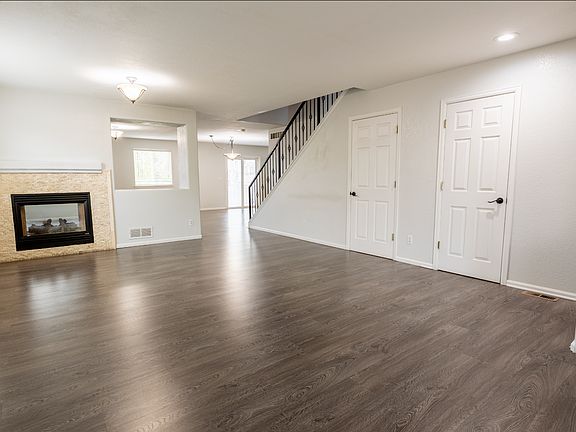 5th image of 2461 S Espana Ct