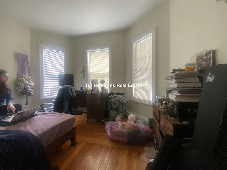 9 Winter Hill Rd #1 — Photo 2