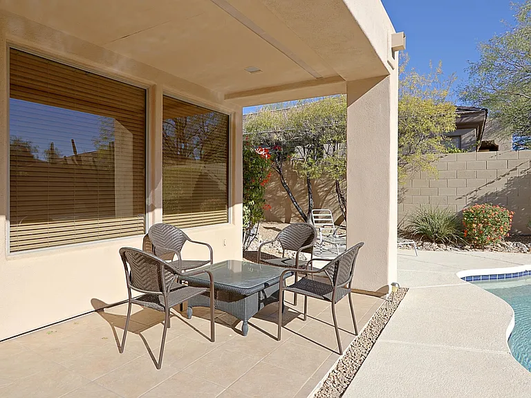 6803 E Eagle Feather Rd — Photo 34