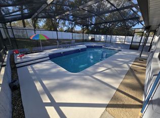 13 Monroe Ave, Debary, FL 32713