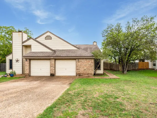 428 S Sailmaster St #B, Austin, TX 78734
