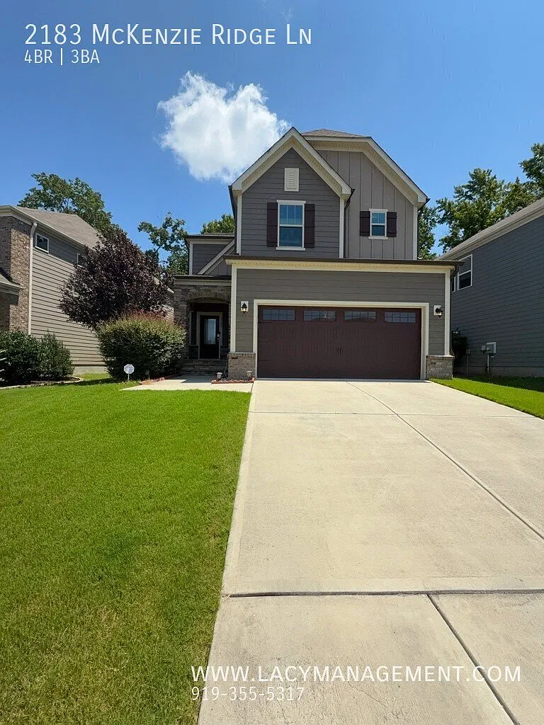 4 bed, 3.0 bath, 2588 sqft, $2,595 — Photo 1