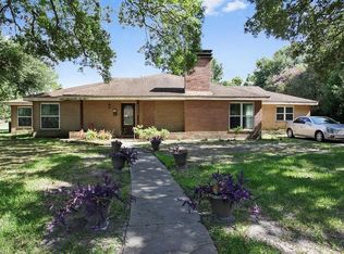 205 Contour Dr, Lake Charles, LA 70605
