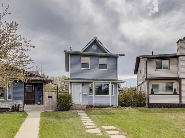 232 Bedfield Ct NE, Calgary, AB T3K 3L5