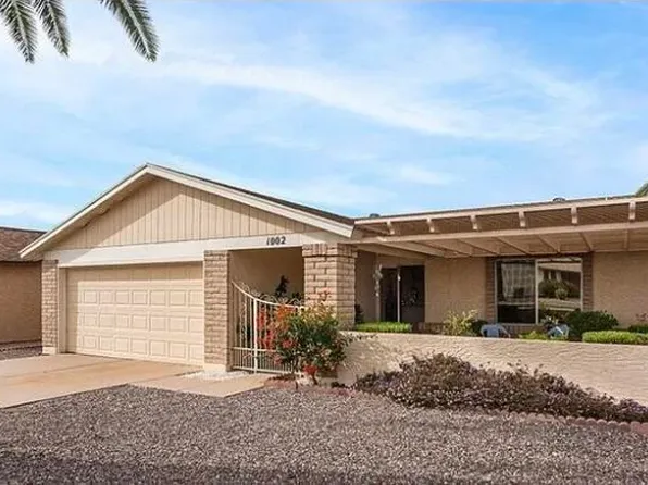 1002 S PARK VIEW Circle, Mesa, AZ 85208