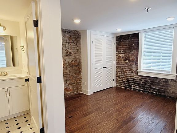 4th image of 2237 Rivermont Ave APT 2