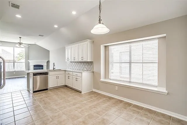 2692 Lake Ridge Dr — Photo 30