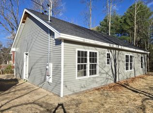 3 Marie Cir, Lewiston, ME 04240