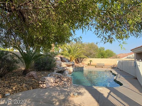 4th image of 8208 Cedar Mesa Ave