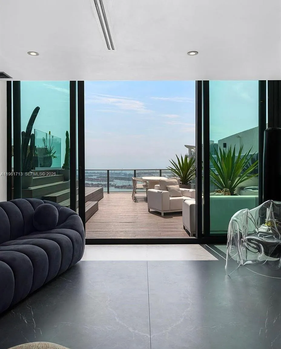 Paraiso Bay Condo — Photo 2