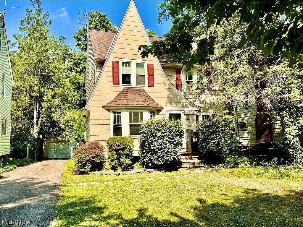 864 Cambridge Rd, Cleveland Heights, OH 44121 | Zillow