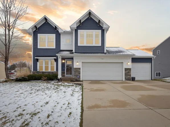 625 Wild Flower Dr, Wayland, MI 49348