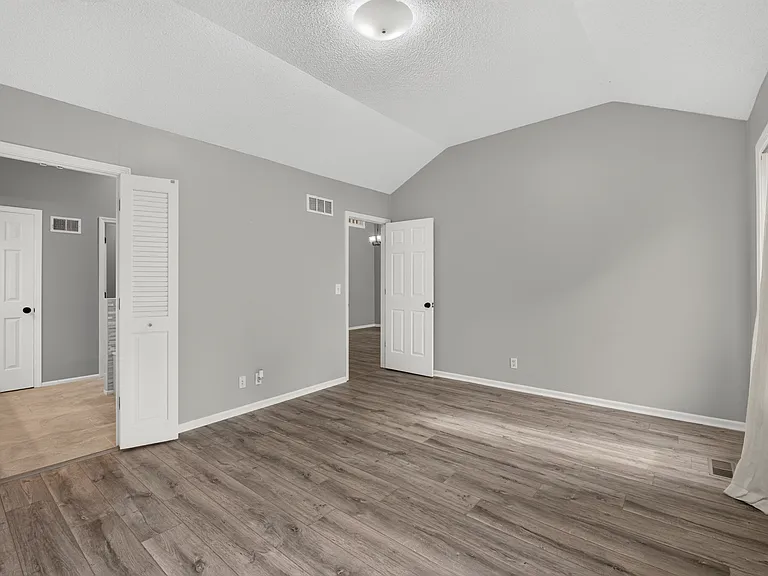 12044 Hemlock St — Photo 11