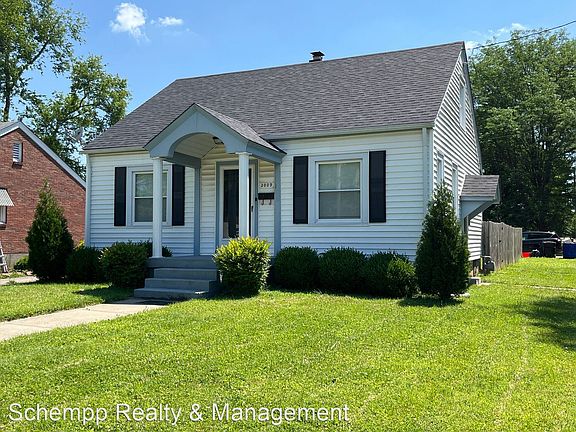 2nd image of 3009 Melbourne Ave