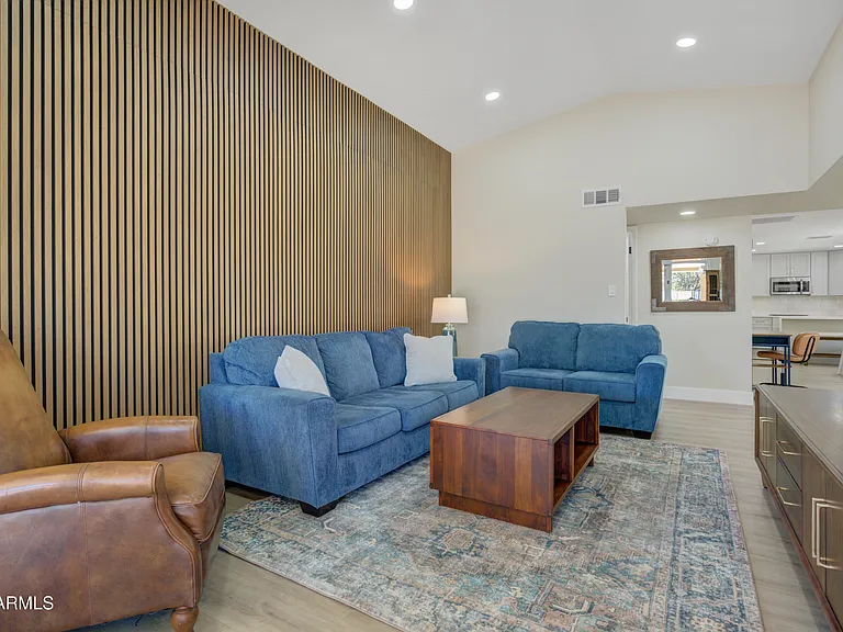 6863 E Kelton Ln — Photo 14