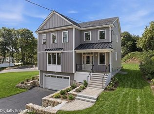 25 Cox St, Hudson, MA 01749