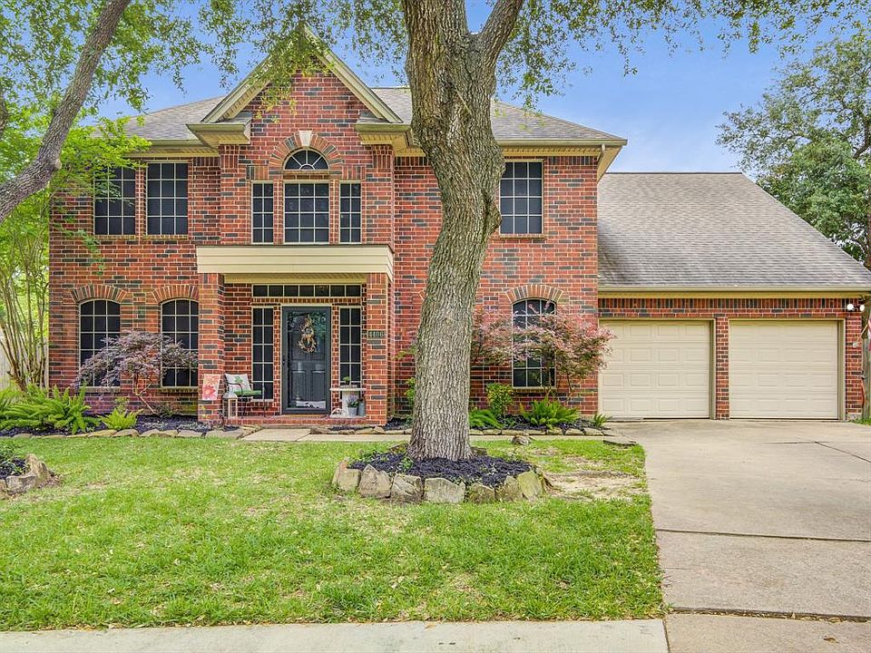 1st image of 4406 Village Heights Ct