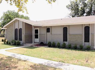 504 N River Oaks Dr, Burnet, TX 78611