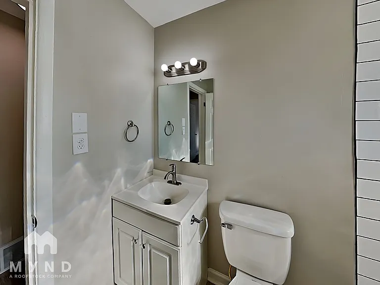 1026 Elaine Rd — Photo 13