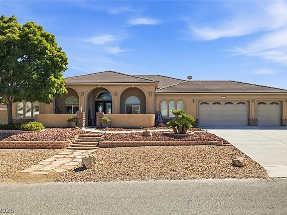 2nd image of 6671 Greenbriar Ct