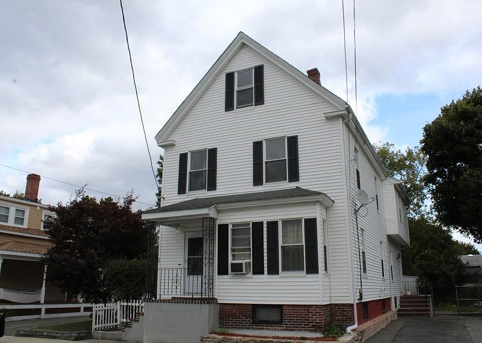 1st image of 64 Pierpont St #2