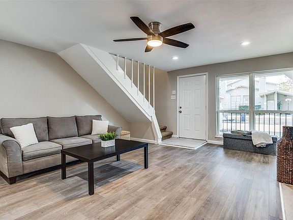 3rd image of 737 Baruna Cir