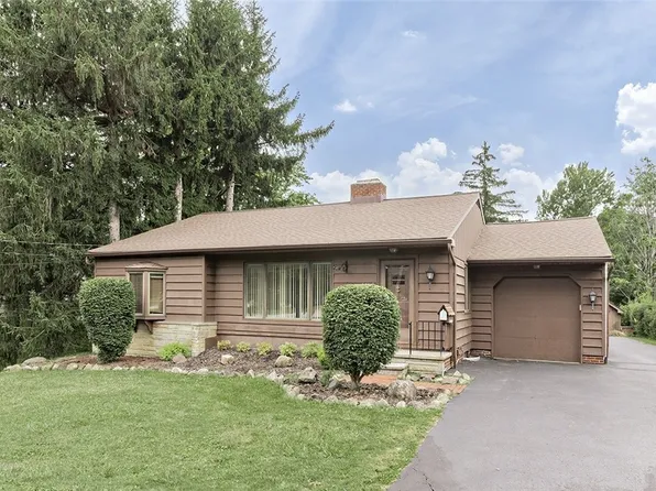 5807 Wilson Mills Rd, Highland Heights, OH 44143