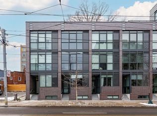 38 Howard Park Ave #TOWNHOUSE 155, Toronto, ON M6R0A7