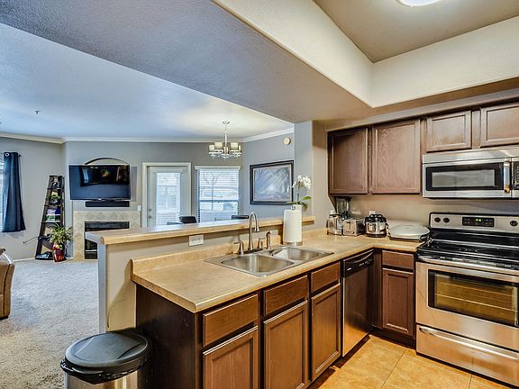 Thompson Peak 1106-12