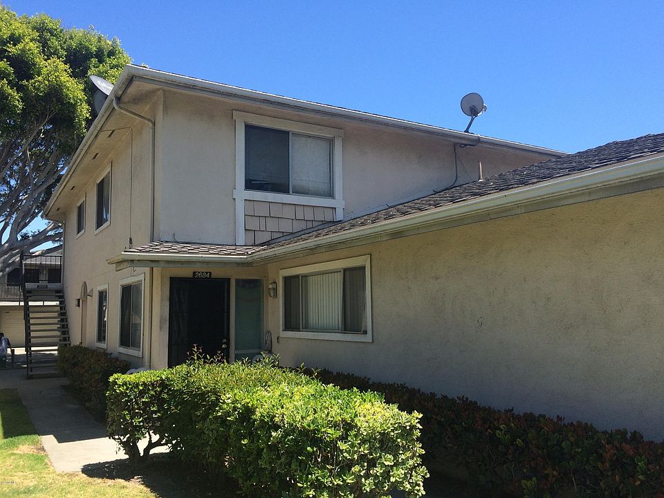 1st image of 2684 N Victoria Ave