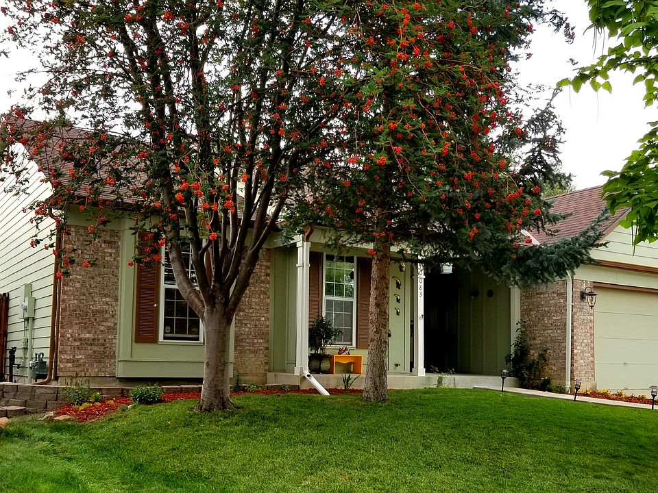 10083 Oak Circle 