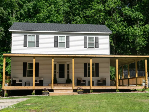 1228 Core Point Road, Blounts Creek, NC 27814